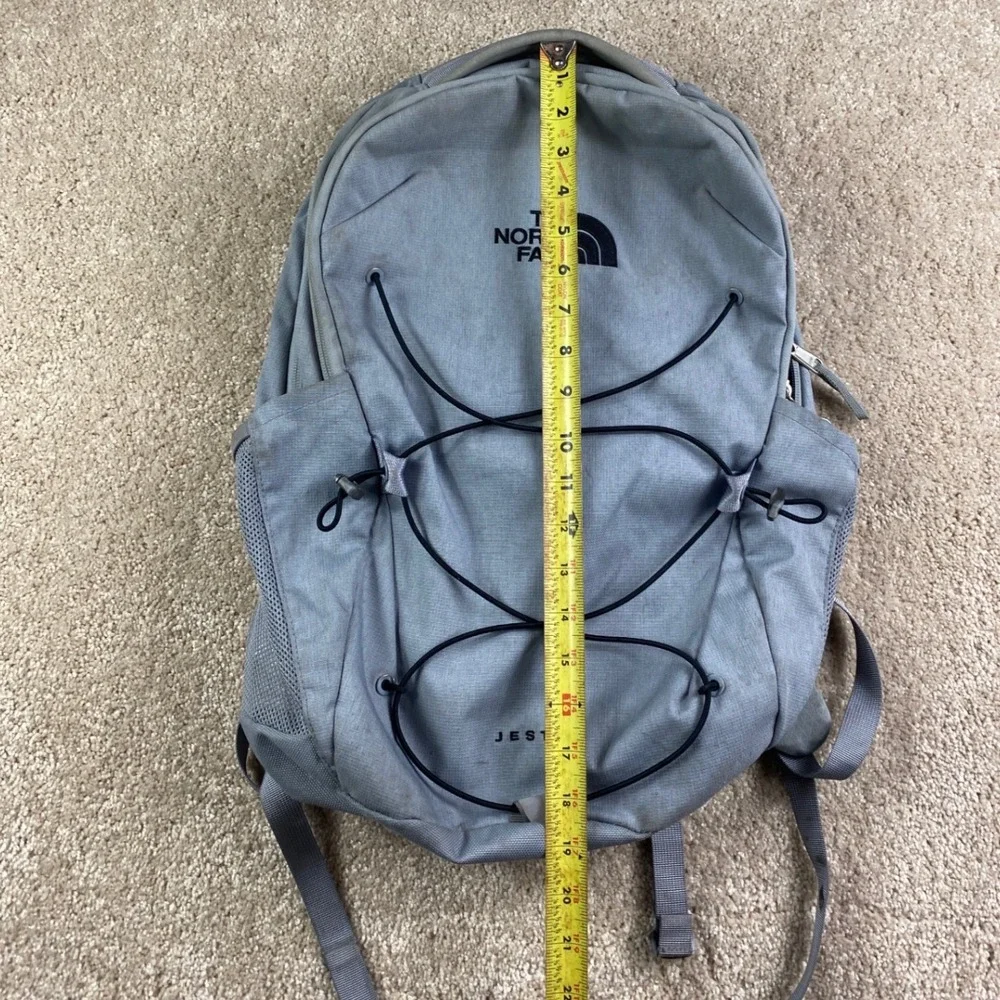The North Face Jester Backpack Gray FlexVent Laptop Bag Mens Hiking School